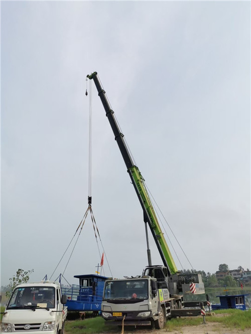 调兵山市桥梁建设吊装案例